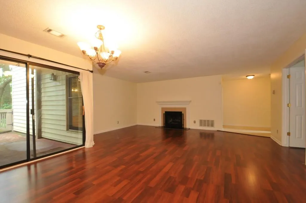 507 Garden Court Unit 507, Sandy Springs, Georgia 30328, 3 Bedrooms Bedrooms, ,2 BathroomsBathrooms,Residential,Sold,507 Garden Court Unit 507,5884199 507 Garden Court Unit 507, Sandy Springs, Georgia 30328, 3 Bedrooms Bedrooms, ,2 BathroomsBathrooms,Residential,Sold,507 Garden Court Unit 507,5884199