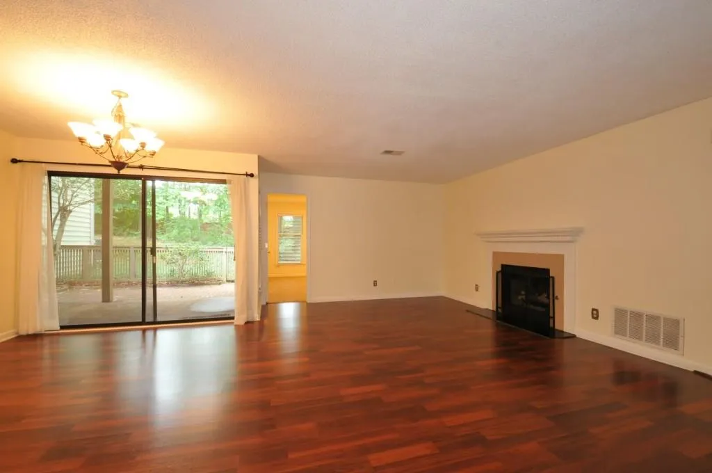 507 Garden Court Unit 507, Sandy Springs, Georgia 30328, 3 Bedrooms Bedrooms, ,2 BathroomsBathrooms,Residential,Sold,507 Garden Court Unit 507,5884199 507 Garden Court Unit 507, Sandy Springs, Georgia 30328, 3 Bedrooms Bedrooms, ,2 BathroomsBathrooms,Residential,Sold,507 Garden Court Unit 507,5884199