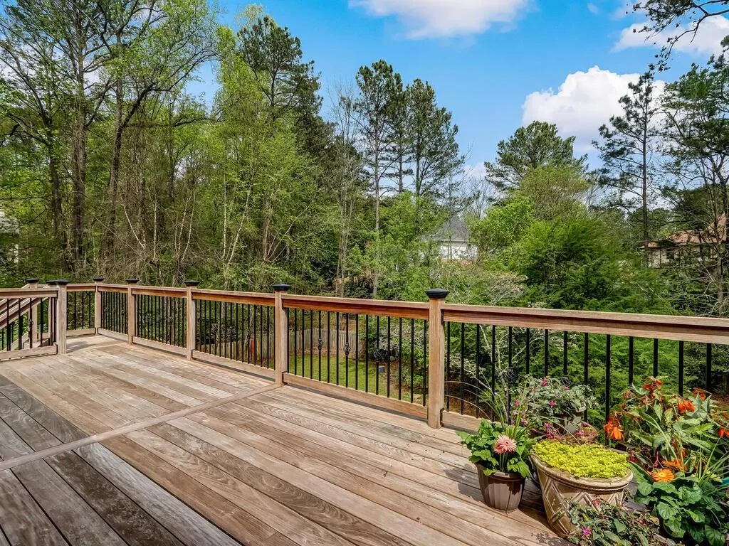 7465 Hunters Woods Drive, Sandy Springs, Georgia 30350, 5 Bedrooms Bedrooms, ,5 BathroomsBathrooms,Residential,Sold,7465 Hunters Woods Drive,7197132