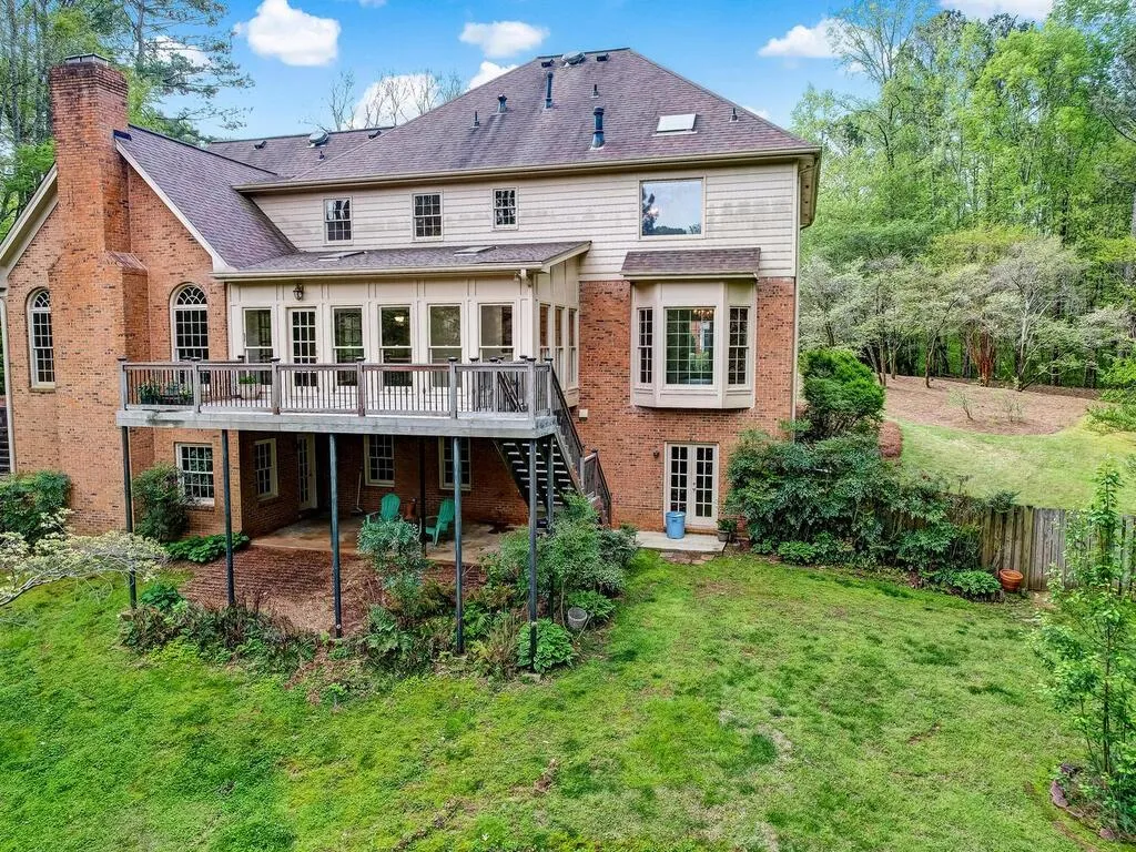 7465 Hunters Woods Drive, Sandy Springs, Georgia 30350, 5 Bedrooms Bedrooms, ,5 BathroomsBathrooms,Residential,Sold,7465 Hunters Woods Drive,7197132