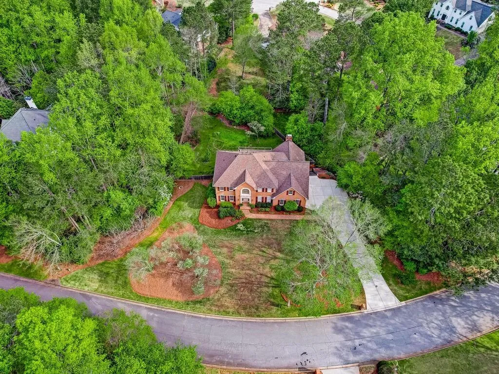 7465 Hunters Woods Drive, Sandy Springs, Georgia 30350, 5 Bedrooms Bedrooms, ,5 BathroomsBathrooms,Residential,Sold,7465 Hunters Woods Drive,7197132