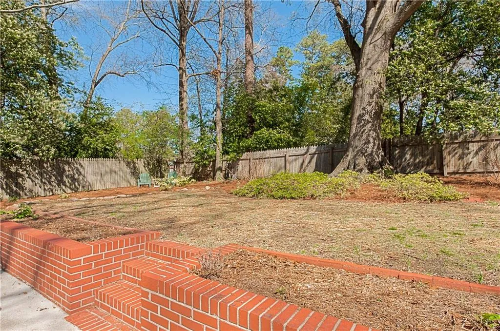 3118 Peachtree Drive Ne, Atlanta, Georgia 30305, 5 Bedrooms Bedrooms, ,3 BathroomsBathrooms,Residential,Sold,3118 Peachtree Drive Ne,5813830