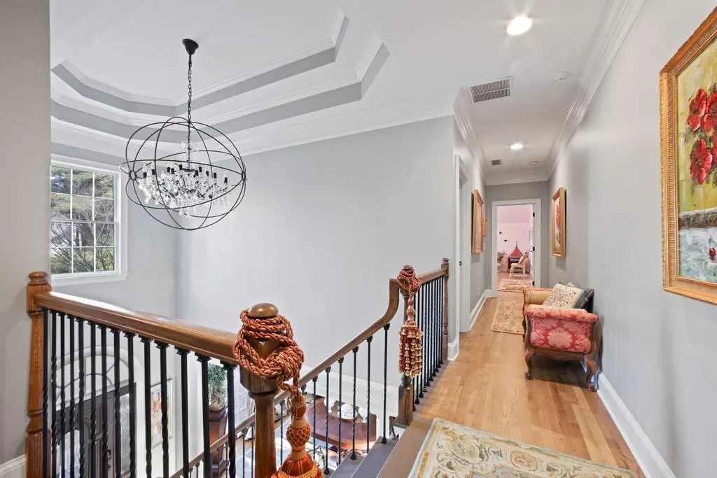4450 Crestwicke Pointe, Atlanta, Georgia 30319, 6 Bedrooms Bedrooms, ,4 BathroomsBathrooms,Residential,Sold,4450 Crestwicke Pointe,6682204