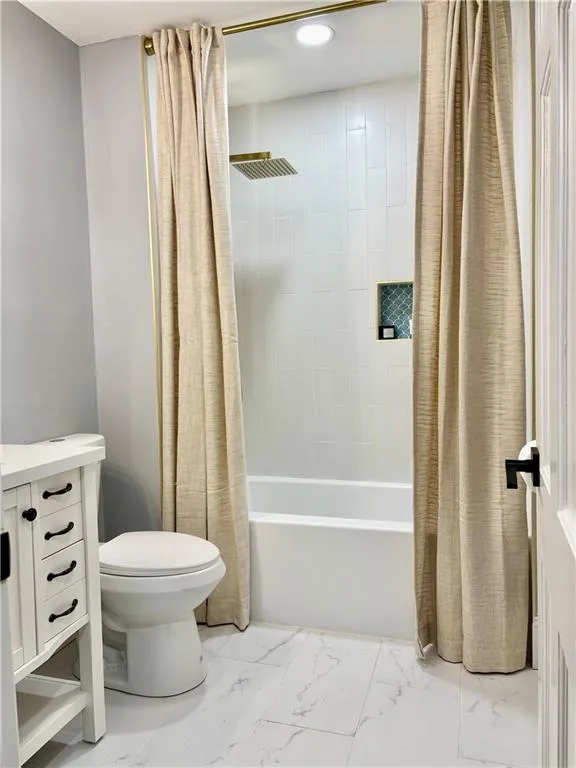 1230 Sunderland Court Ne, Brookhaven, Georgia 30319, 5 Bedrooms Bedrooms, ,3 BathroomsBathrooms,Residential,For Sale,1230 Sunderland Court Ne,7629081