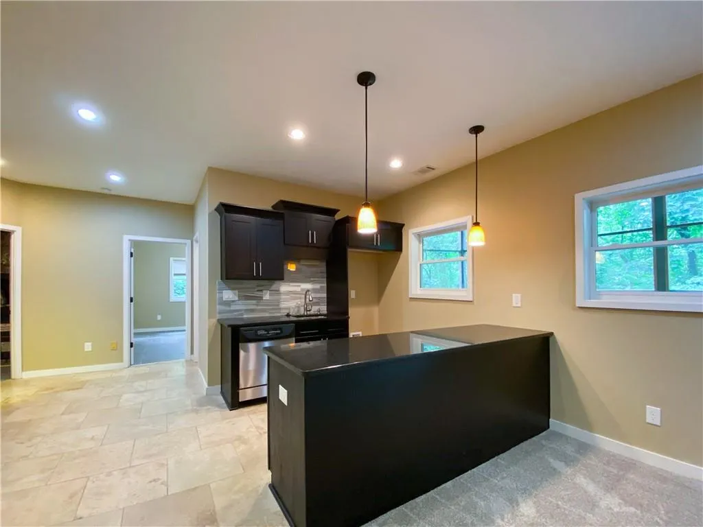 80 Mountain Creek Trace, Sandy Springs, Georgia 30328, 4 Bedrooms Bedrooms, ,3 BathroomsBathrooms,Residential,Sold,80 Mountain Creek Trace,6718881