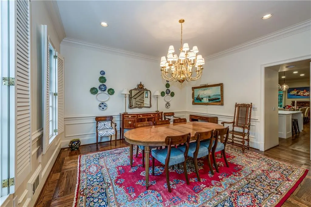 4397 Jett Place Nw, Atlanta, Georgia 30327, 4 Bedrooms Bedrooms, ,4 BathroomsBathrooms,Residential,Sold,4397 Jett Place Nw,5909649