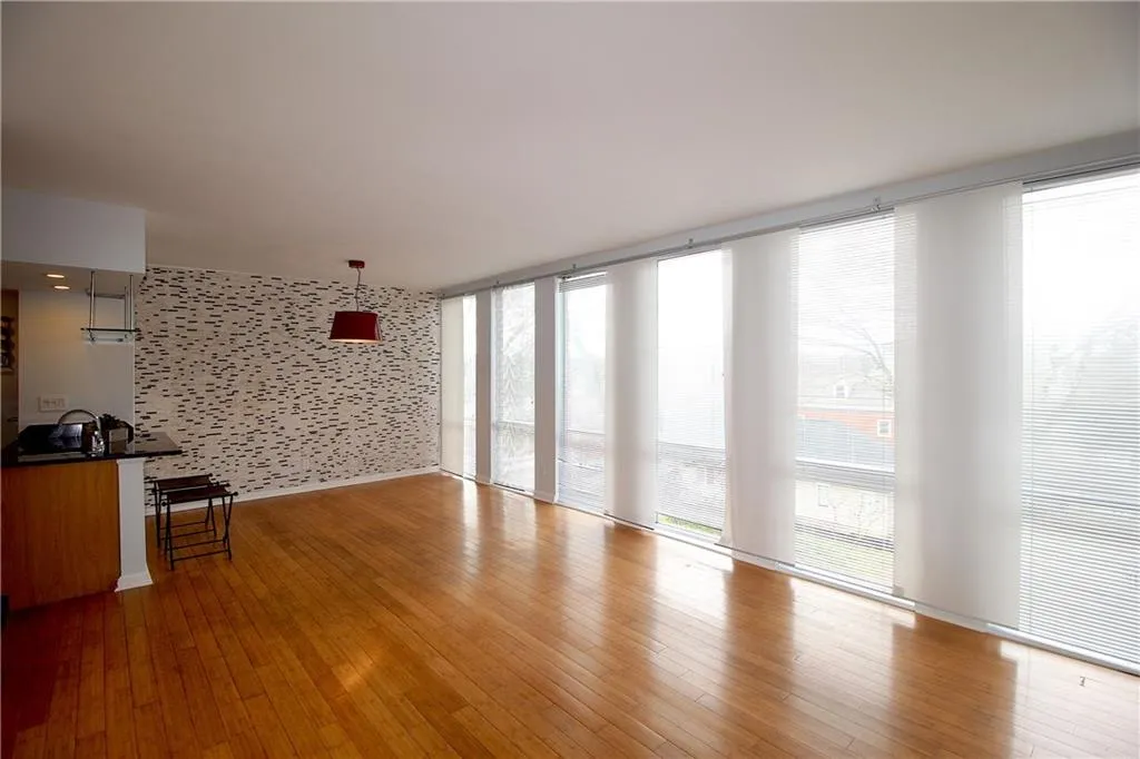 287 14th Street Nw Unit 15, Atlanta, Georgia 30318, 2 Bedrooms Bedrooms, ,1 BathroomBathrooms,Residential,Sold,287 14th Street Nw Unit 15,5966668
