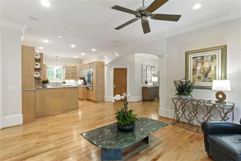 4629 High Point Road Ne, Sandy Springs, Georgia 30342, 5 Bedrooms Bedrooms, ,4 BathroomsBathrooms,Residential,Sold,4629 High Point Road Ne,6923960