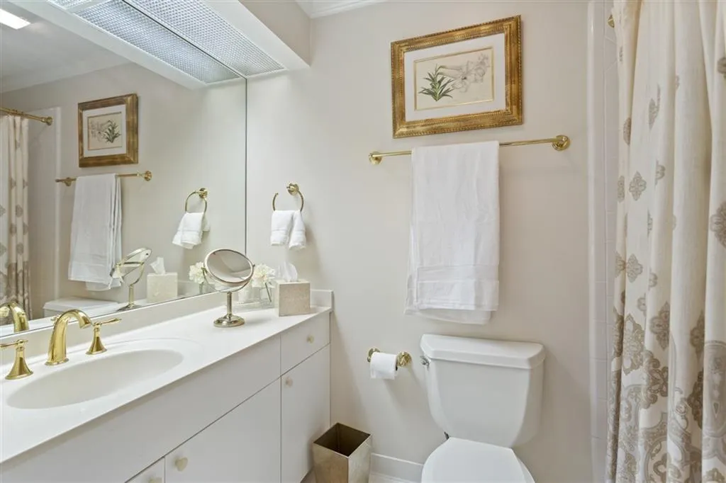 4629 High Point Road Ne, Sandy Springs, Georgia 30342, 5 Bedrooms Bedrooms, ,4 BathroomsBathrooms,Residential,Sold,4629 High Point Road Ne,6923960