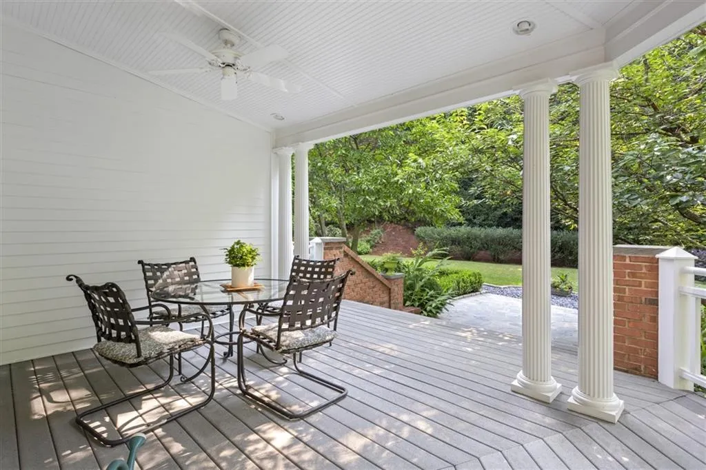 4629 High Point Road Ne, Sandy Springs, Georgia 30342, 5 Bedrooms Bedrooms, ,4 BathroomsBathrooms,Residential,Sold,4629 High Point Road Ne,6923960