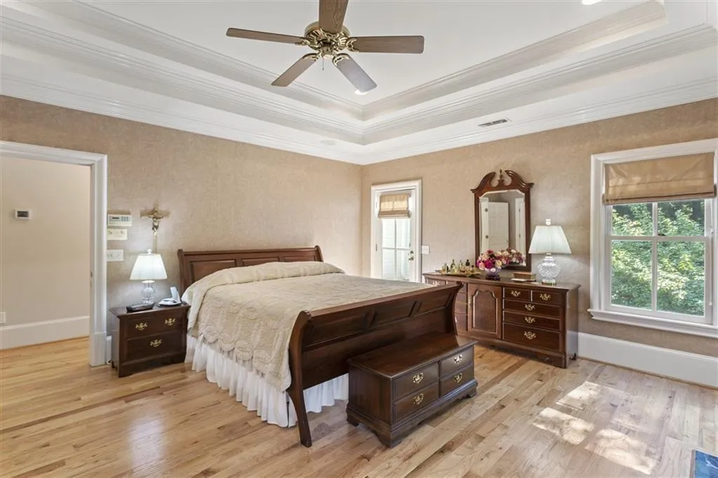 4629 High Point Road Ne, Sandy Springs, Georgia 30342, 5 Bedrooms Bedrooms, ,4 BathroomsBathrooms,Residential,Sold,4629 High Point Road Ne,6923960