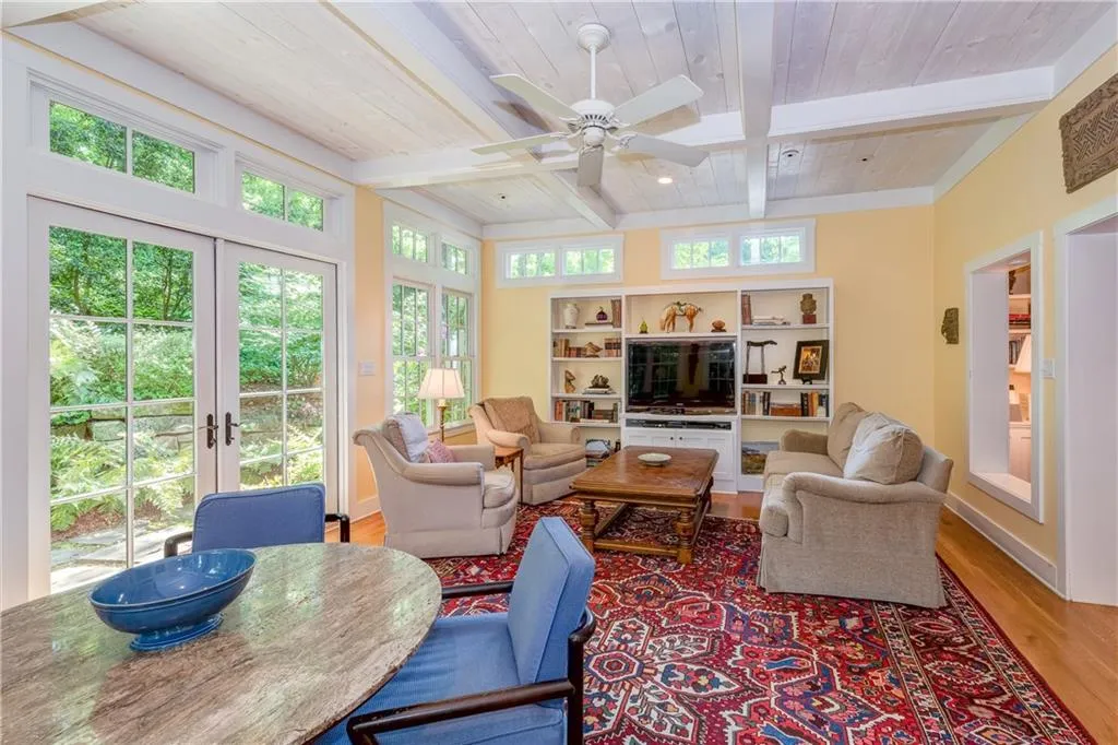 335 Forest Valley Court, Sandy Springs, Georgia 30342, 4 Bedrooms Bedrooms, ,3 BathroomsBathrooms,Residential,Sold,335 Forest Valley Court,6009456