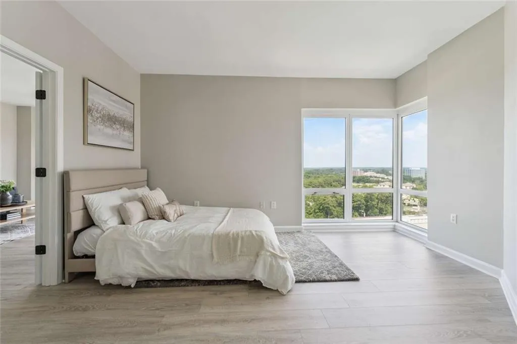 3475 Oak Valley Road Ne Unit 1570, Atlanta, Georgia 30326, 2 Bedrooms Bedrooms, ,1 BathroomBathrooms,Residential,For Sale,3475 Oak Valley Road Ne Unit 1570,7619156