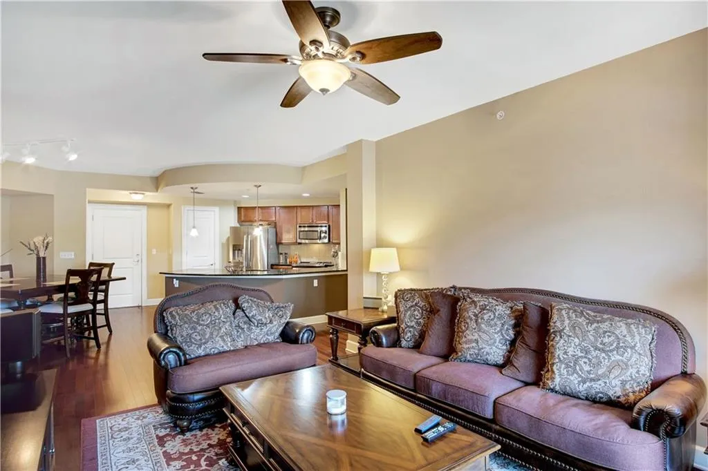 200 River Vista Drive Unit 338, Atlanta, Georgia 30339, 2 Bedrooms Bedrooms, ,2 BathroomsBathrooms,Residential,Sold,200 River Vista Drive Unit 338,6828457