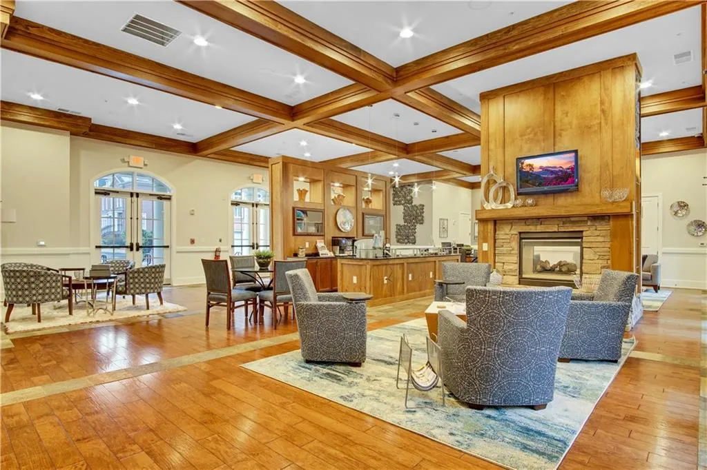 200 River Vista Drive Unit 338, Atlanta, Georgia 30339, 2 Bedrooms Bedrooms, ,2 BathroomsBathrooms,Residential,Sold,200 River Vista Drive Unit 338,6828457