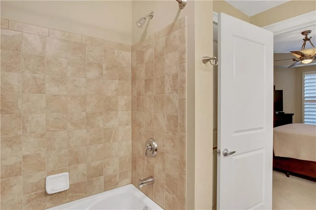 200 River Vista Drive Unit 338, Atlanta, Georgia 30339, 2 Bedrooms Bedrooms, ,2 BathroomsBathrooms,Residential,Sold,200 River Vista Drive Unit 338,6828457