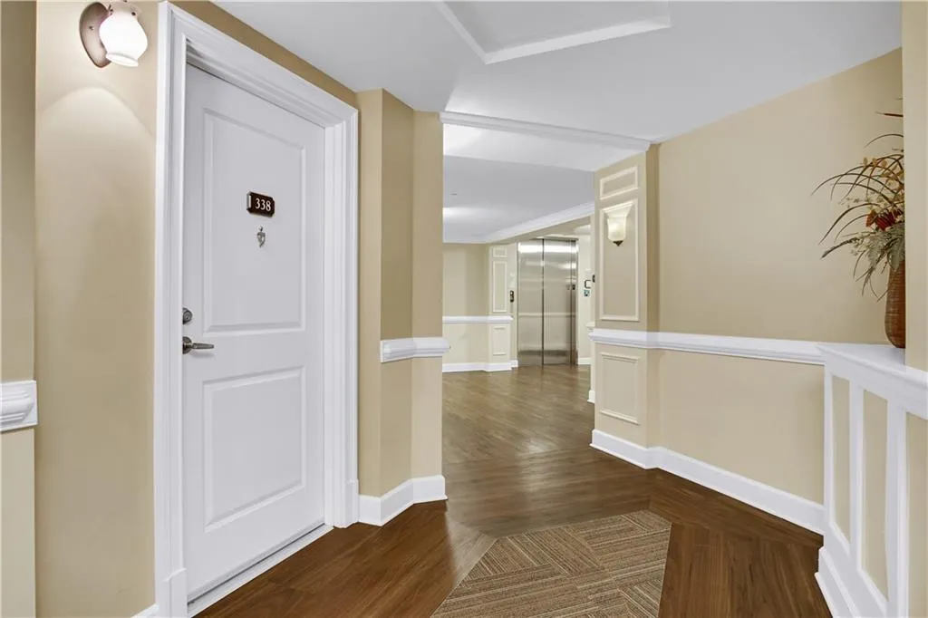 200 River Vista Drive Unit 338, Atlanta, Georgia 30339, 2 Bedrooms Bedrooms, ,2 BathroomsBathrooms,Residential,Sold,200 River Vista Drive Unit 338,6828457