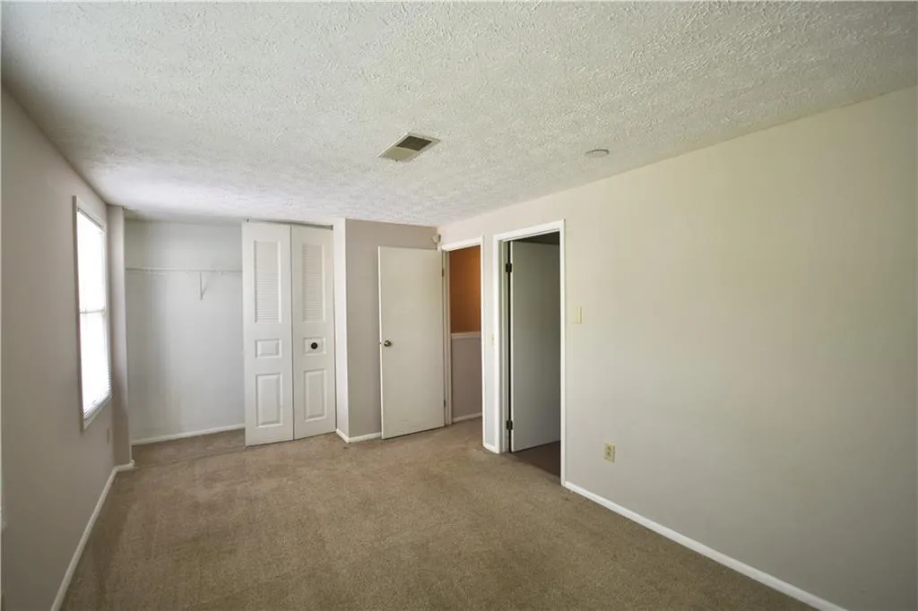 8845 Applegate Lane, Sandy Springs, Georgia 30350, 2 Bedrooms Bedrooms, ,2 BathroomsBathrooms,Residential,Sold,8845 Applegate Lane,6741870