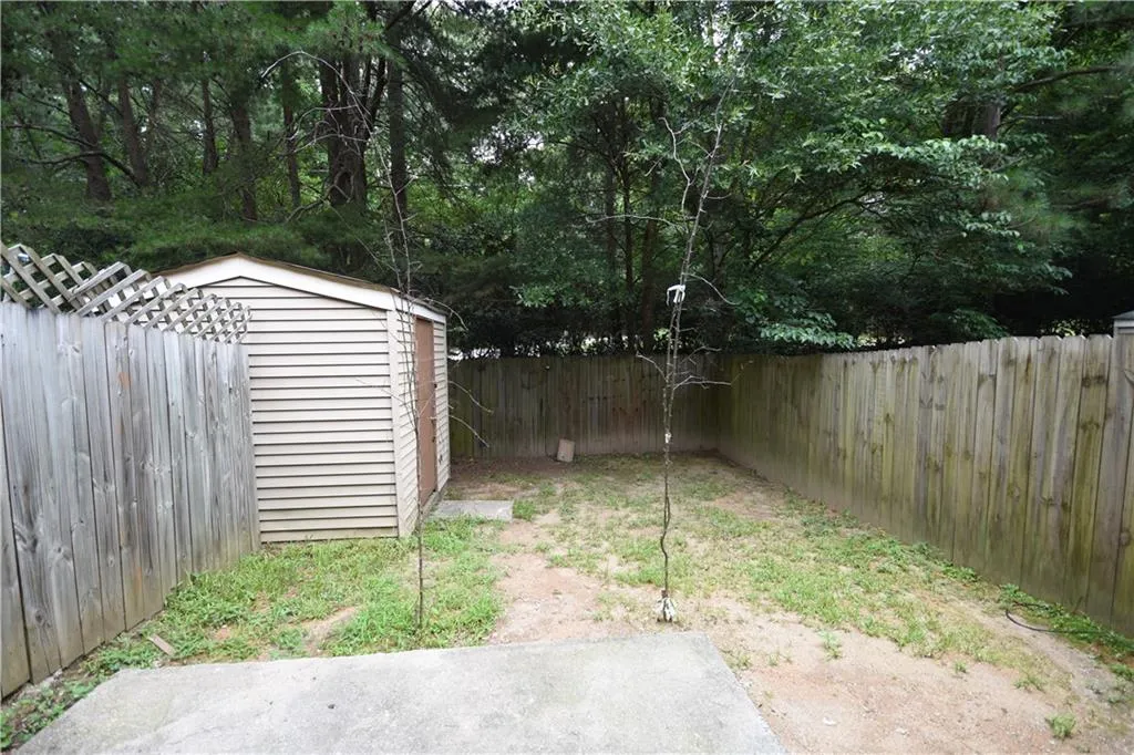 8845 Applegate Lane, Sandy Springs, Georgia 30350, 2 Bedrooms Bedrooms, ,2 BathroomsBathrooms,Residential,Sold,8845 Applegate Lane,6741870