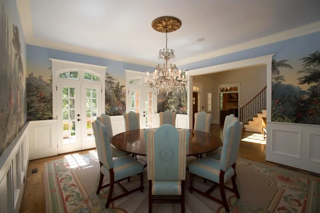 1015 Heards Ferry Road, Atlanta, Georgia 30328, 6 Bedrooms Bedrooms, ,6 BathroomsBathrooms,Residential,Sold,1015 Heards Ferry Road,5596708