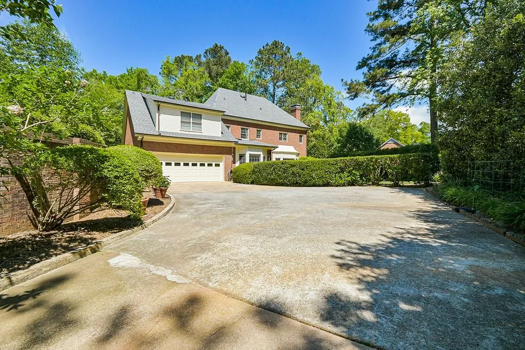 6540 River Chase Circle, Sandy Springs, Georgia 30328, 4 Bedrooms Bedrooms, ,4 BathroomsBathrooms,Residential,Sold,6540 River Chase Circle,6874937