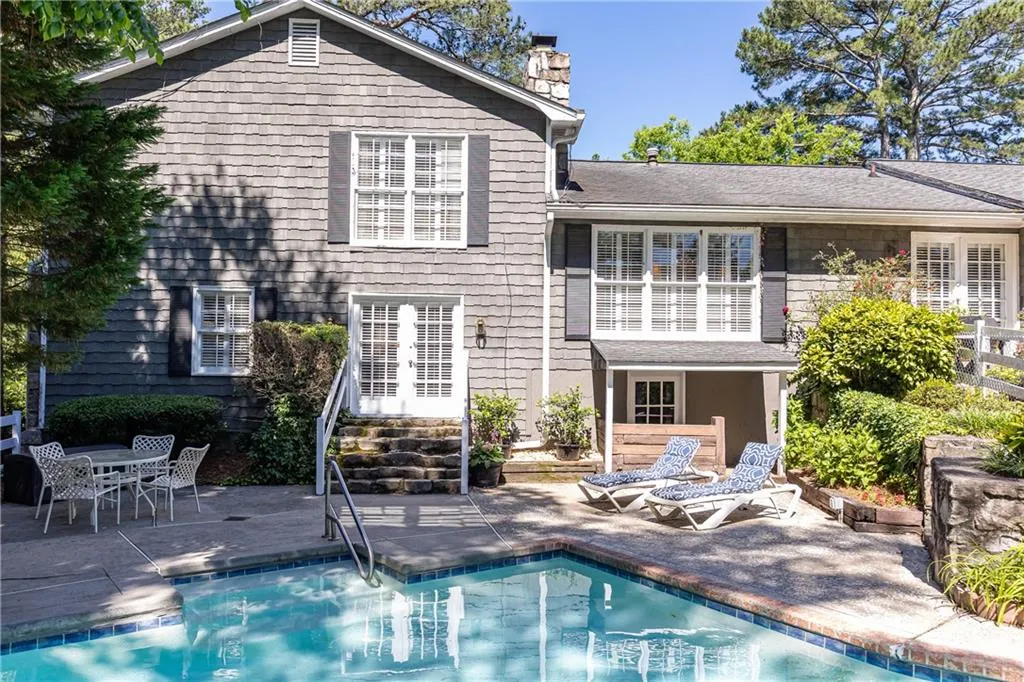 3099 Farmington Drive Se, Atlanta, Georgia 30339, 4 Bedrooms Bedrooms, ,3 BathroomsBathrooms,Residential,For Sale,3099 Farmington Drive Se,7584530