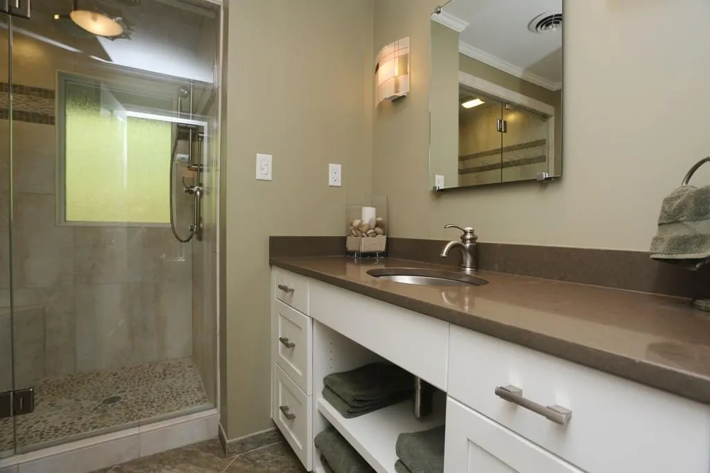 7070 Riverside Drive, Sandy Springs, Georgia 30328, 5 Bedrooms Bedrooms, ,5 BathroomsBathrooms,Residential,Sold,7070 Riverside Drive,5539095