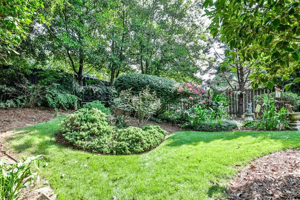 335 Craighead Drive, Sandy Springs, Georgia 30319, 4 Bedrooms Bedrooms, ,3 BathroomsBathrooms,Residential,Sold,335 Craighead Drive,6925272