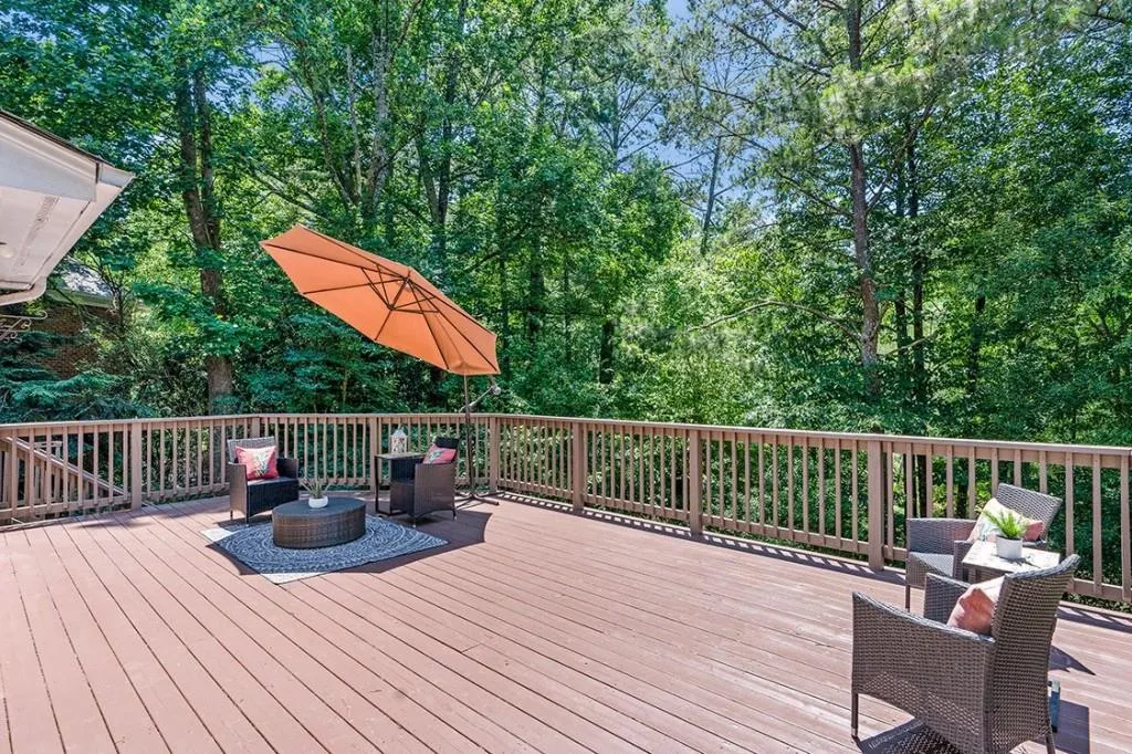 480 Stone Mill Trail, Sandy Springs, Georgia 30328, 5 Bedrooms Bedrooms, ,4 BathroomsBathrooms,Residential,Sold,480 Stone Mill Trail,7073503