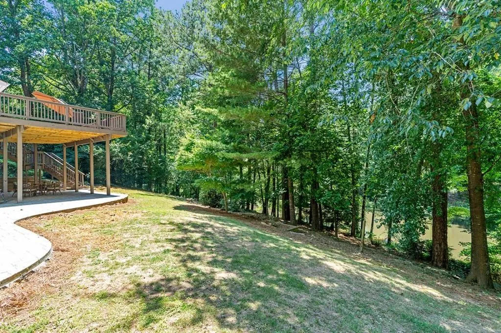 480 Stone Mill Trail, Sandy Springs, Georgia 30328, 5 Bedrooms Bedrooms, ,4 BathroomsBathrooms,Residential,Sold,480 Stone Mill Trail,7073503