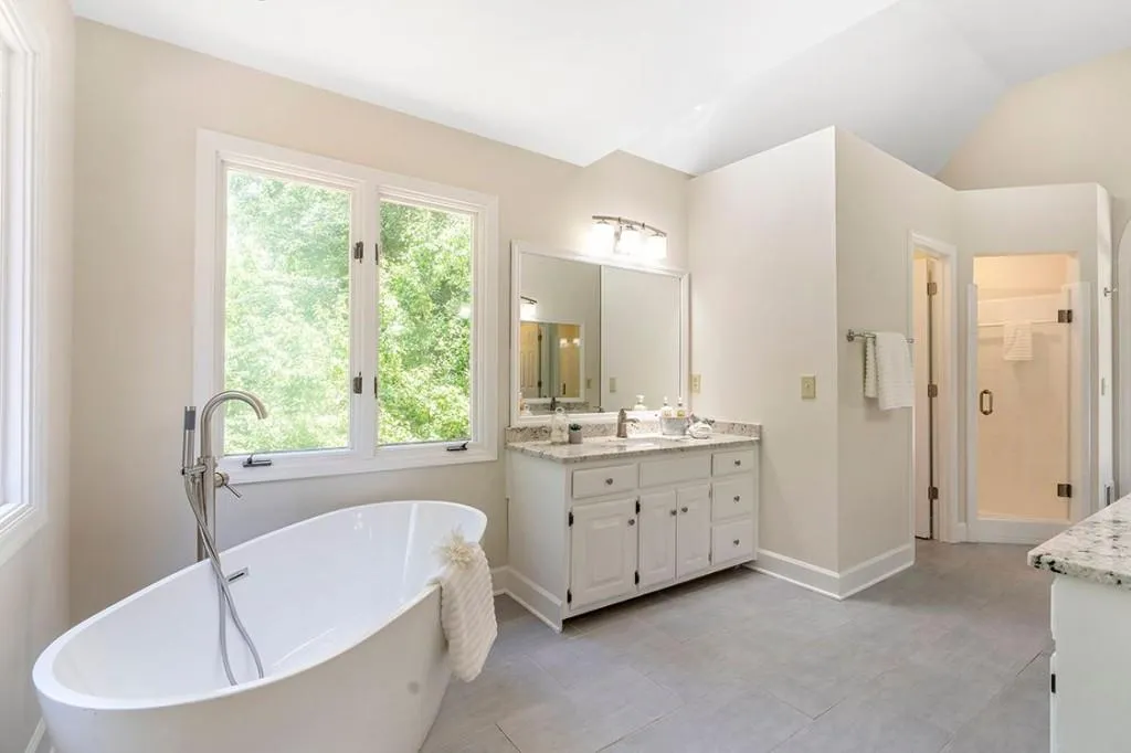 480 Stone Mill Trail, Sandy Springs, Georgia 30328, 5 Bedrooms Bedrooms, ,4 BathroomsBathrooms,Residential,Sold,480 Stone Mill Trail,7073503