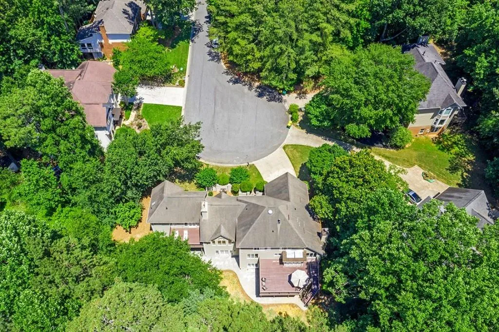 480 Stone Mill Trail, Sandy Springs, Georgia 30328, 5 Bedrooms Bedrooms, ,4 BathroomsBathrooms,Residential,Sold,480 Stone Mill Trail,7073503