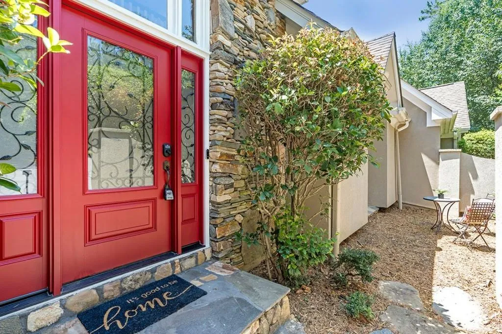 480 Stone Mill Trail, Sandy Springs, Georgia 30328, 5 Bedrooms Bedrooms, ,4 BathroomsBathrooms,Residential,Sold,480 Stone Mill Trail,7073503