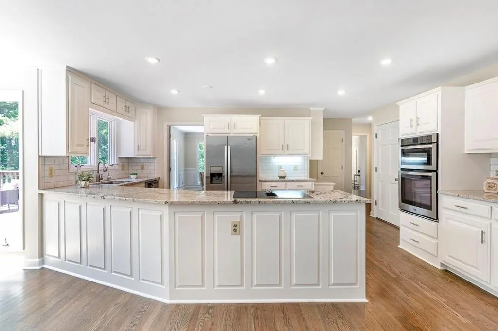 480 Stone Mill Trail, Sandy Springs, Georgia 30328, 5 Bedrooms Bedrooms, ,4 BathroomsBathrooms,Residential,Sold,480 Stone Mill Trail,7073503