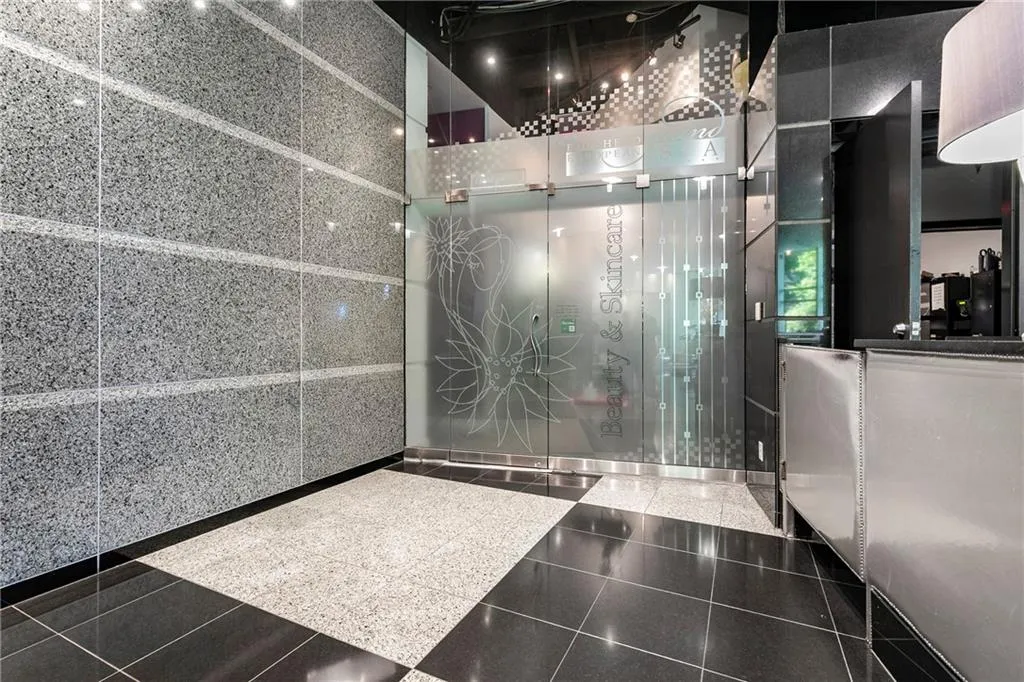 3338 Peachtree Road Ne Unit 1507, Atlanta, Georgia 30326, 2 Bedrooms Bedrooms, ,2 BathroomsBathrooms,Residential,For Sale,3338 Peachtree Road Ne Unit 1507,7622313