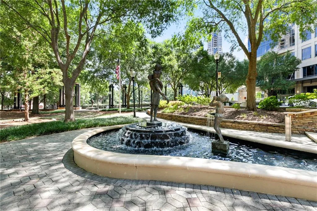 3338 Peachtree Road Ne Unit 1507, Atlanta, Georgia 30326, 2 Bedrooms Bedrooms, ,2 BathroomsBathrooms,Residential,For Sale,3338 Peachtree Road Ne Unit 1507,7622313