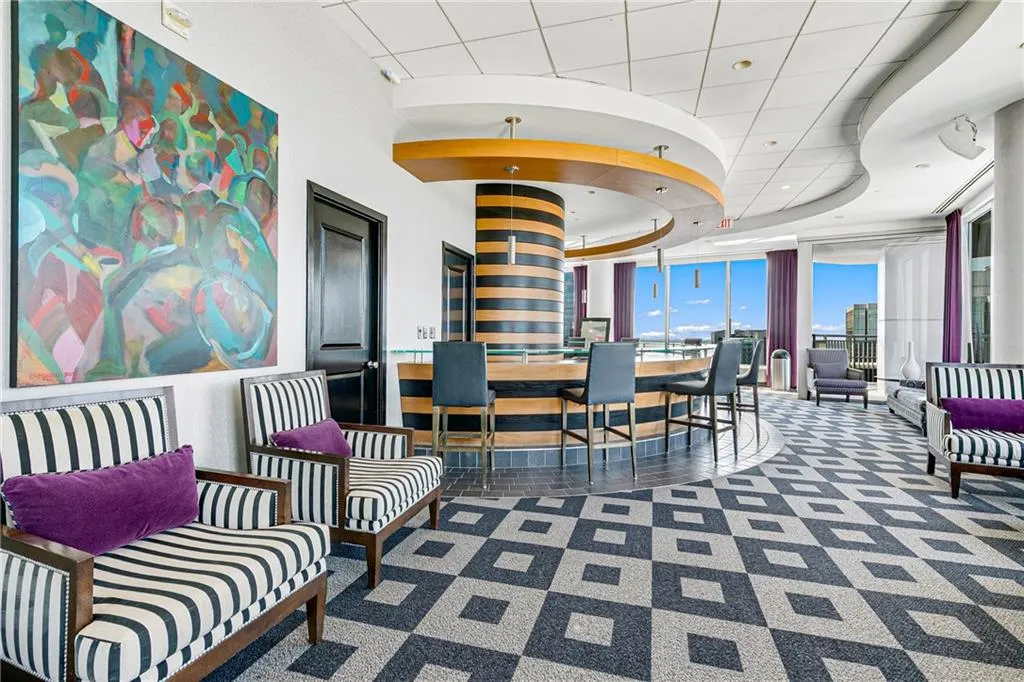 Rooftop Bar/Lounge