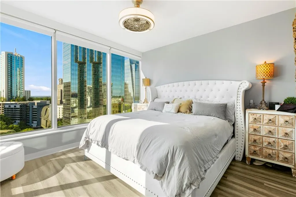 3338 Peachtree Road Ne Unit 1507, Atlanta, Georgia 30326, 2 Bedrooms Bedrooms, ,2 BathroomsBathrooms,Residential,For Sale,3338 Peachtree Road Ne Unit 1507,7622313