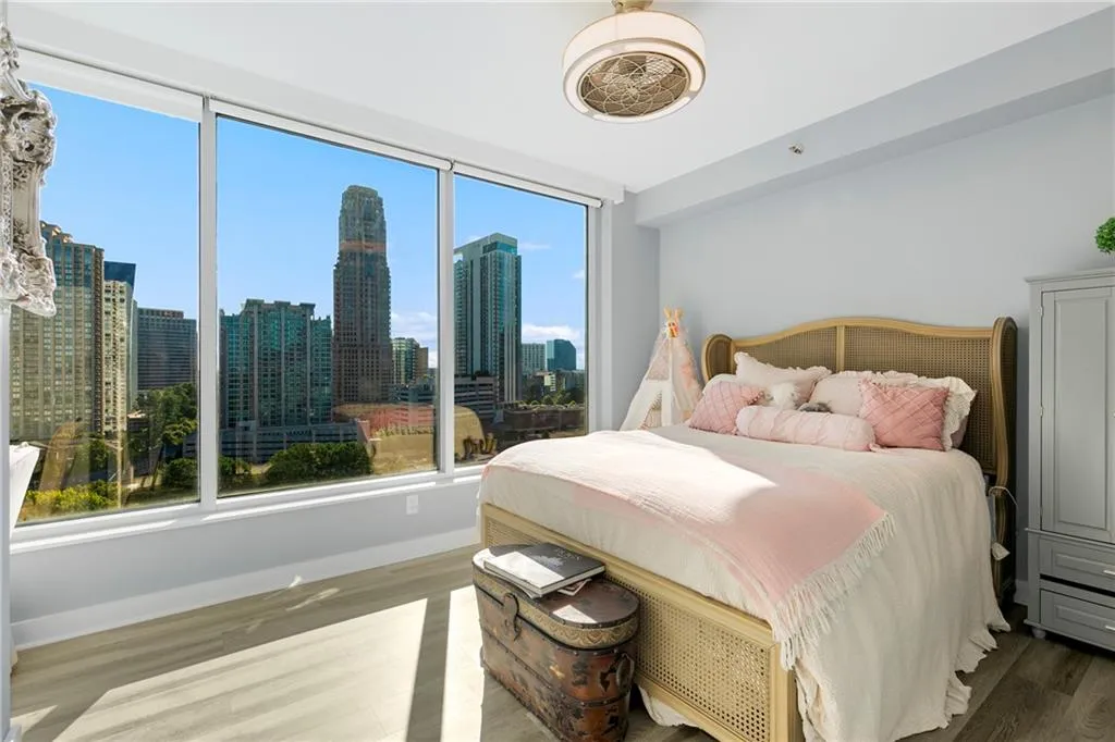 3338 Peachtree Road Ne Unit 1507, Atlanta, Georgia 30326, 2 Bedrooms Bedrooms, ,2 BathroomsBathrooms,Residential,For Sale,3338 Peachtree Road Ne Unit 1507,7622313