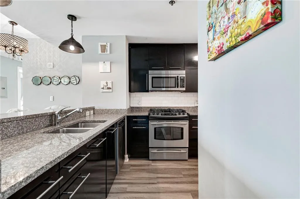 3338 Peachtree Road Ne Unit 1507, Atlanta, Georgia 30326, 2 Bedrooms Bedrooms, ,2 BathroomsBathrooms,Residential,For Sale,3338 Peachtree Road Ne Unit 1507,7622313
