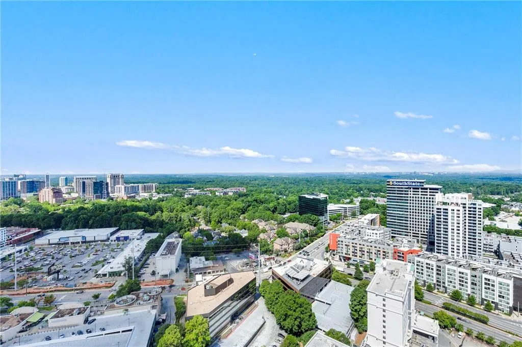 3338 Peachtree Road Ne Unit 1507, Atlanta, Georgia 30326, 2 Bedrooms Bedrooms, ,2 BathroomsBathrooms,Residential,For Sale,3338 Peachtree Road Ne Unit 1507,7622313