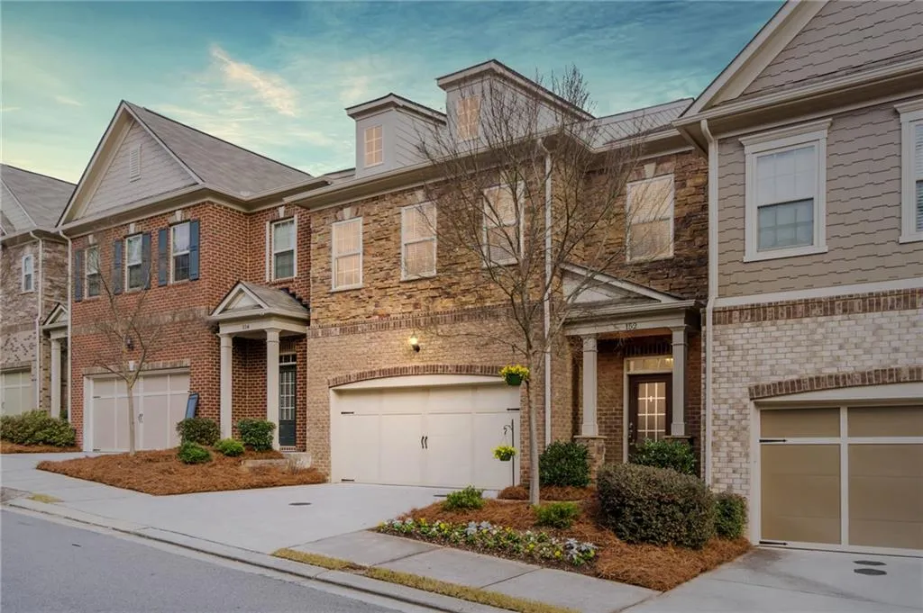 152 Barkley Lane, Sandy Springs, Georgia 30328, 3 Bedrooms Bedrooms, ,2 BathroomsBathrooms,Residential,Sold,152 Barkley Lane,6990518