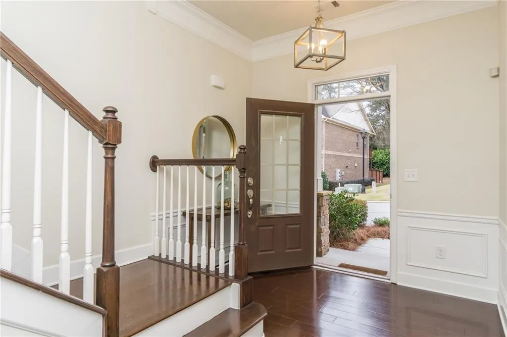 152 Barkley Lane, Sandy Springs, Georgia 30328, 3 Bedrooms Bedrooms, ,2 BathroomsBathrooms,Residential,Sold,152 Barkley Lane,6990518