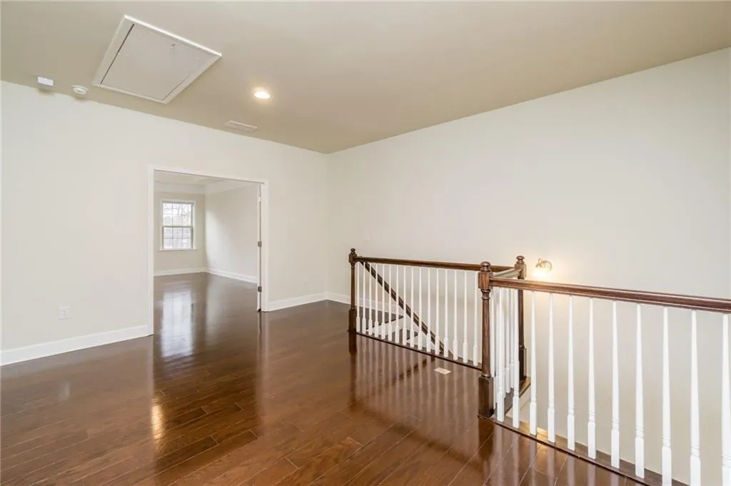 152 Barkley Lane, Sandy Springs, Georgia 30328, 3 Bedrooms Bedrooms, ,2 BathroomsBathrooms,Residential,Sold,152 Barkley Lane,6990518