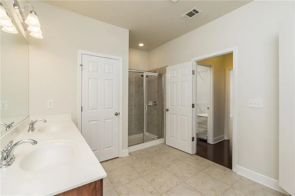 152 Barkley Lane, Sandy Springs, Georgia 30328, 3 Bedrooms Bedrooms, ,2 BathroomsBathrooms,Residential,Sold,152 Barkley Lane,6990518