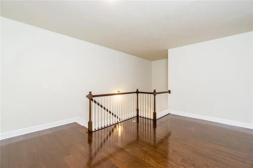 152 Barkley Lane, Sandy Springs, Georgia 30328, 3 Bedrooms Bedrooms, ,2 BathroomsBathrooms,Residential,Sold,152 Barkley Lane,6990518
