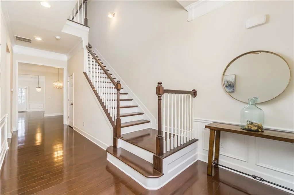 152 Barkley Lane, Sandy Springs, Georgia 30328, 3 Bedrooms Bedrooms, ,2 BathroomsBathrooms,Residential,Sold,152 Barkley Lane,6990518