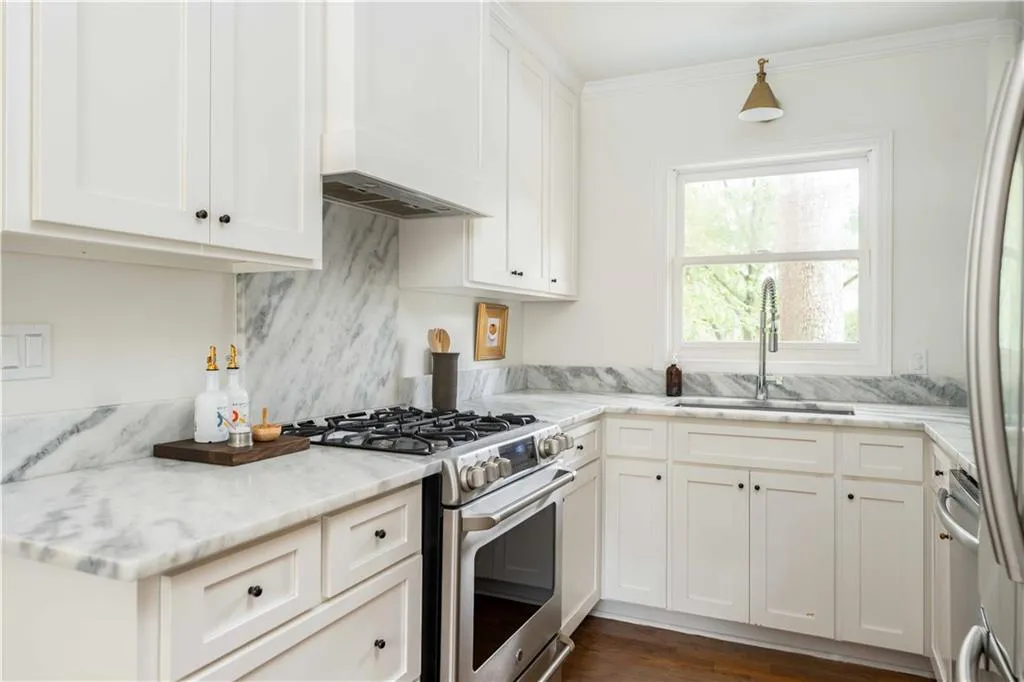 982 Cardova Drive Ne, Atlanta, Georgia 30324, 2 Bedrooms Bedrooms, ,1 BathroomBathrooms,Residential,For Sale,982 Cardova Drive Ne,7662793