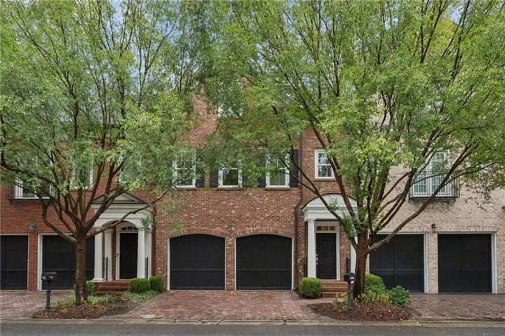 3313 Buckhead Forest Mews Ne, Atlanta, Georgia 30305