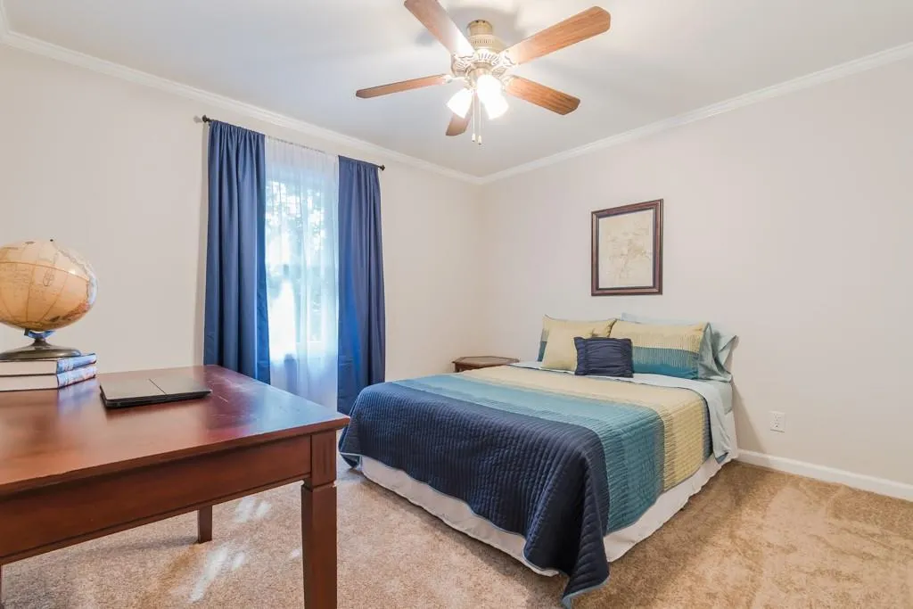 710 Towergate Place Unit 710, Sandy Springs, Georgia 30350, 3 Bedrooms Bedrooms, ,2 BathroomsBathrooms,Residential,Sold,710 Towergate Place Unit 710,5706349